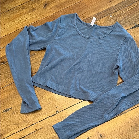 Women’s Blue Long Sleeve Crop Top - Picture 1 of 5